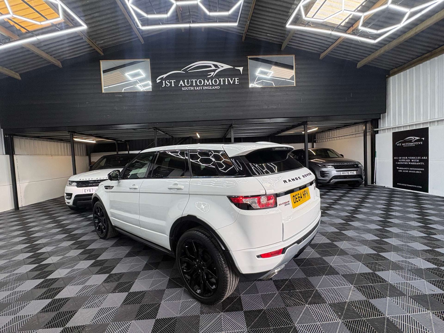 Used Land Rover Range Rover Evoque 2014 for sale - 77262787: Photo 2
