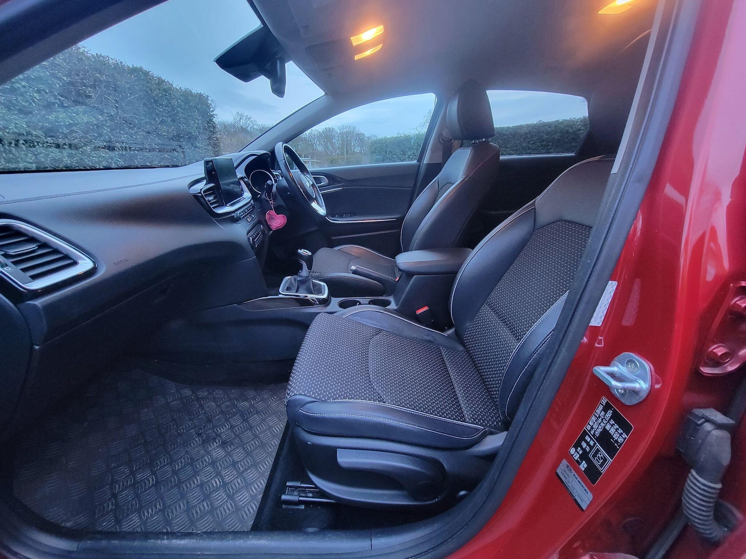 Used Kia Ceed 2019 for sale - 77970720: Photo 27