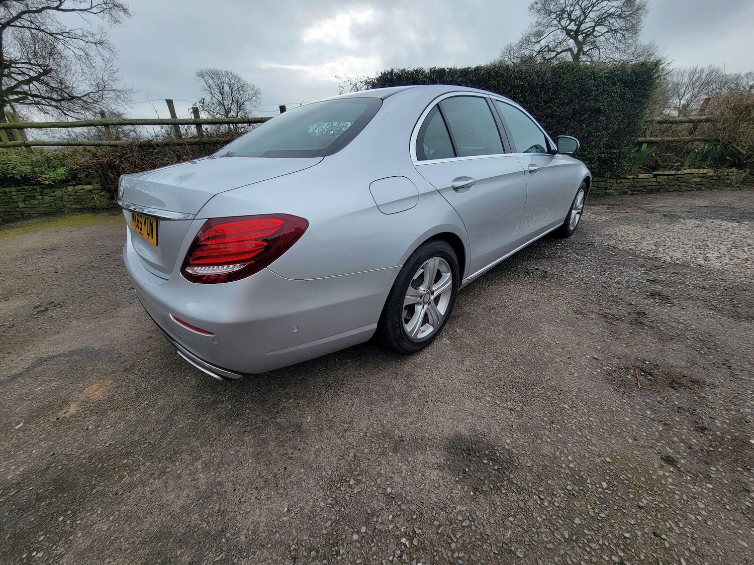 Used Mercedes-Benz E Class for sale - 77958337: Photo 31