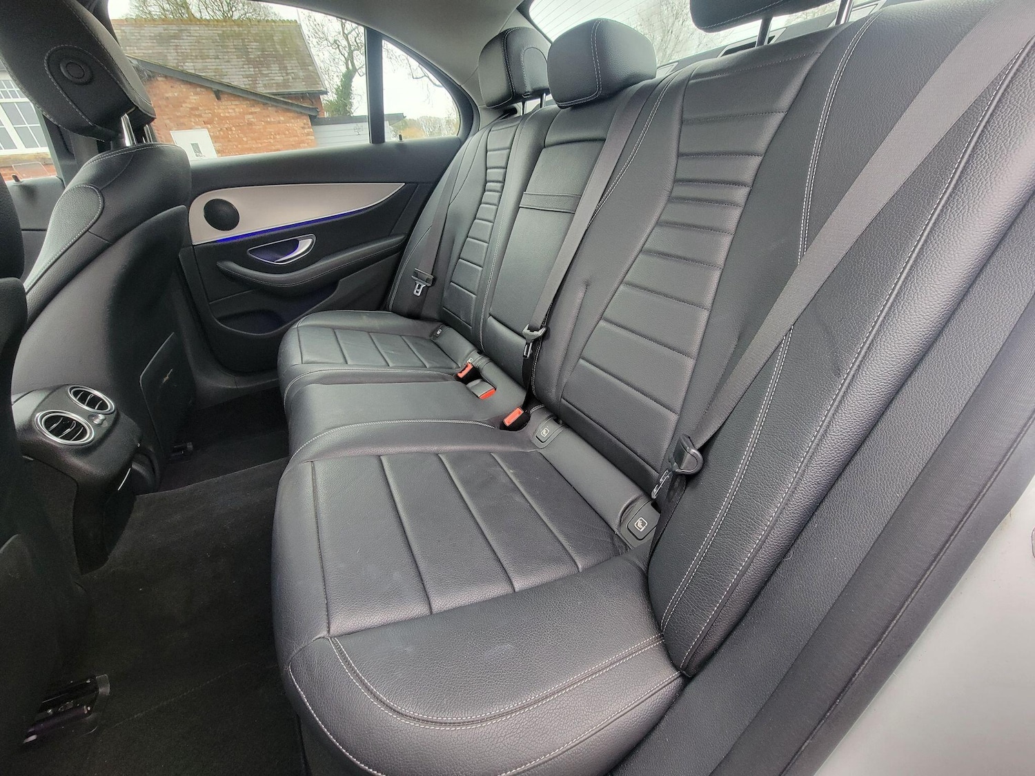 Used Mercedes-Benz E Class for sale - 77958337: Photo 39