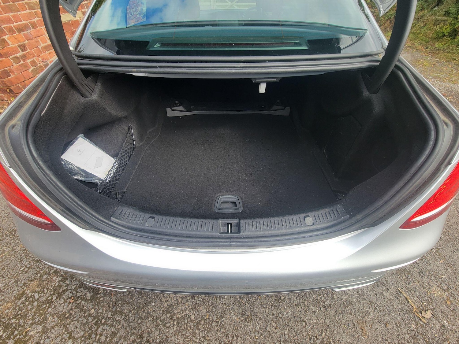 Used Mercedes-Benz E Class for sale - 77958337: Photo 46