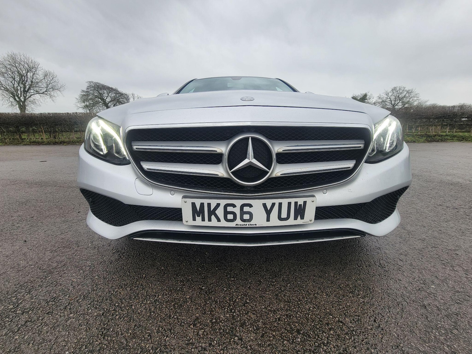 Used Mercedes-Benz E Class for sale - 77958337: Photo 9