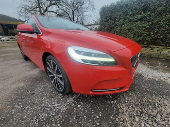 Volvo V40 feature image