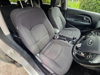 Used Kia Rio 2015 for sale - 78675874: Photo