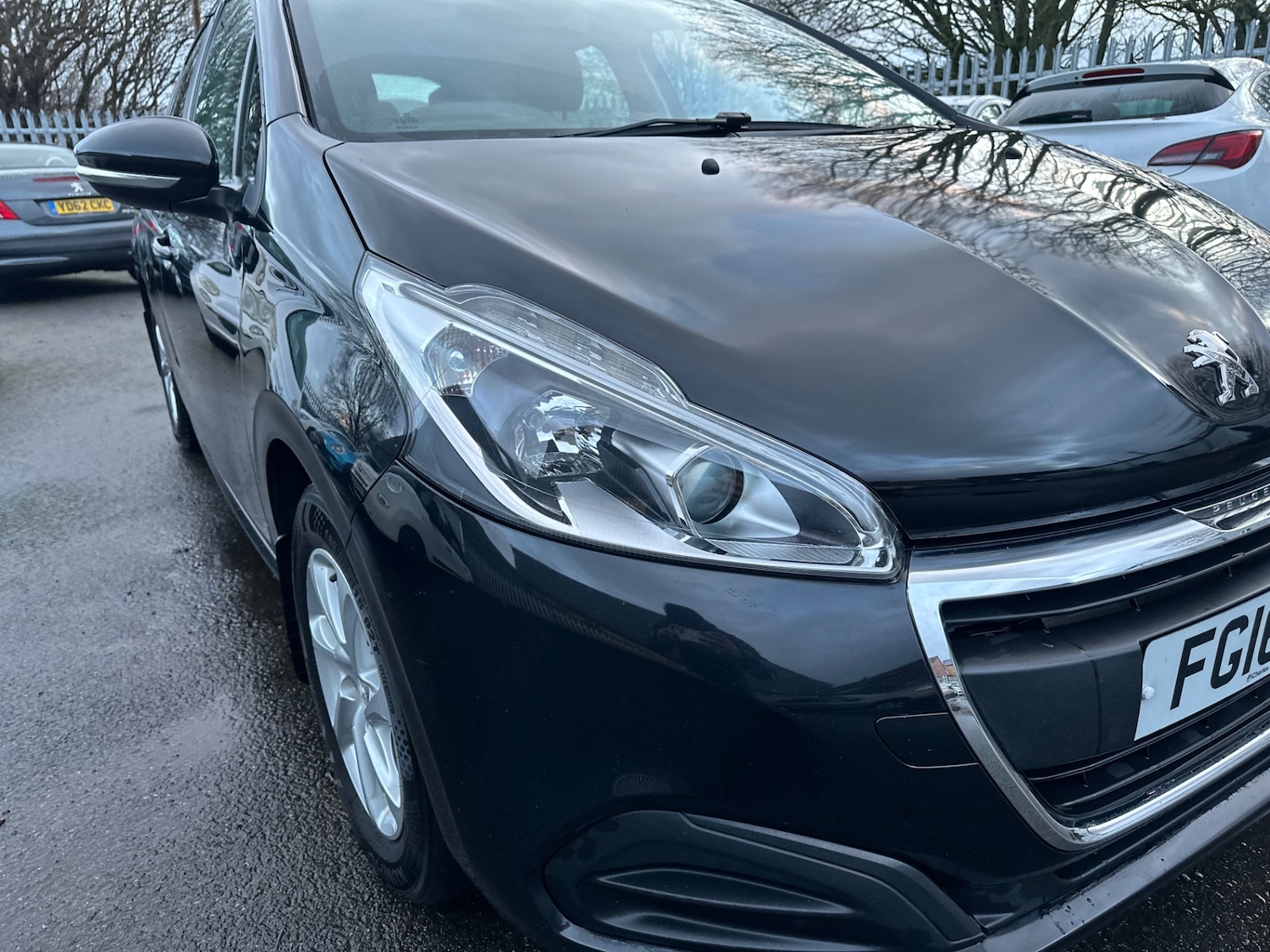 Used Peugeot 208 2016 for sale - 77736975: Photo 13