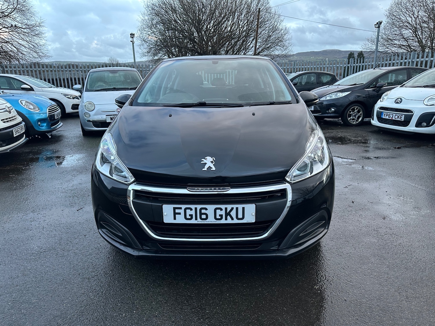 Used Peugeot 208 2016 for sale - 77736975: Photo 2