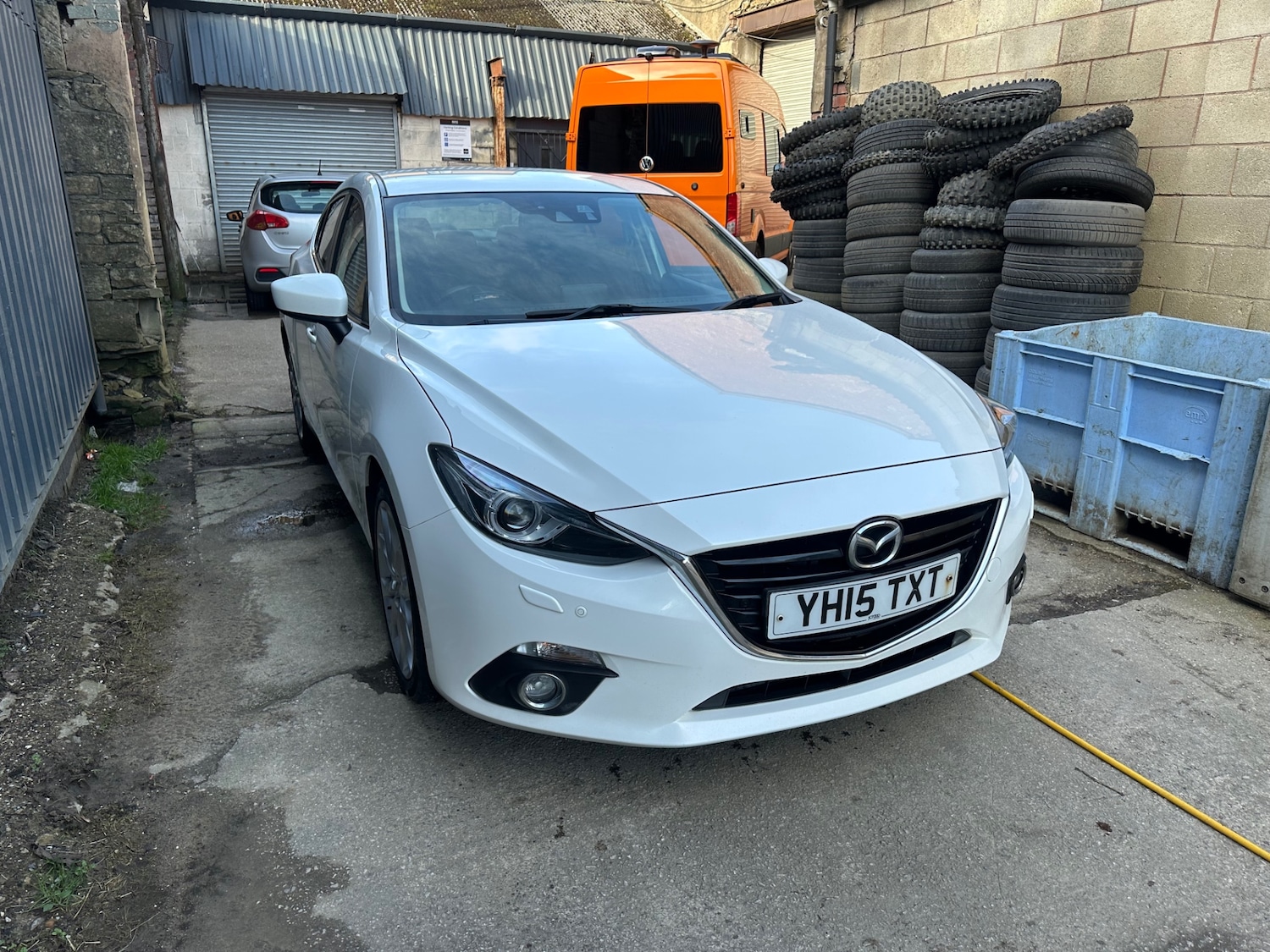 Used Mazda Mazda3 2015 for sale - 77736953: Photo 3