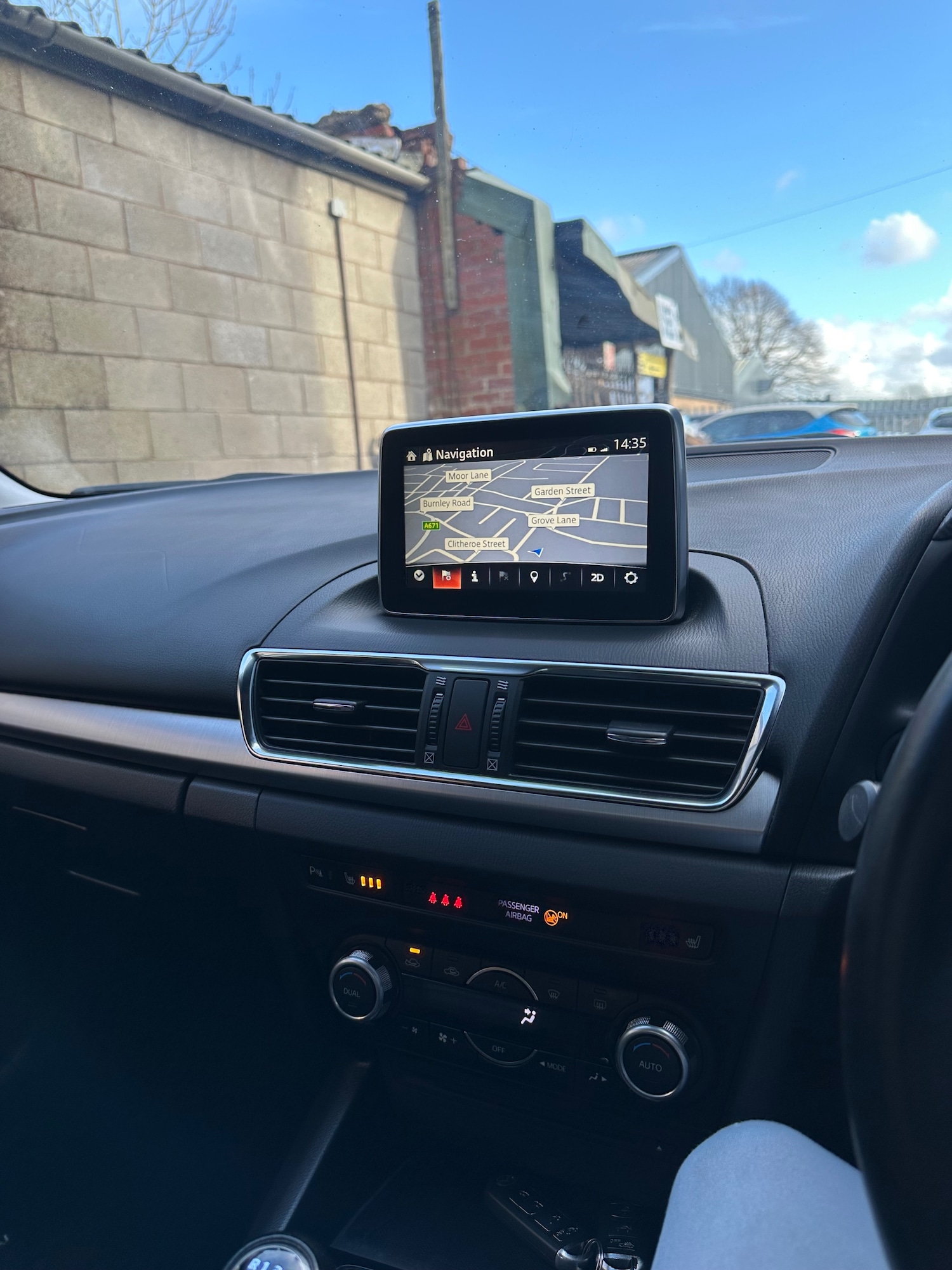 Used Mazda Mazda3 2015 for sale - 77736953: Photo 39