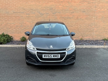 Used Peugeot 208 2015 for sale - 79228560: Photo