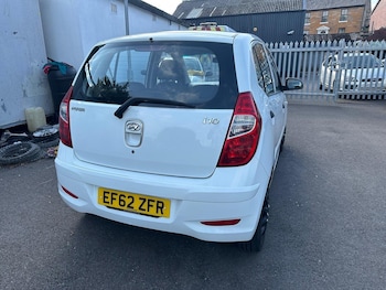 Used Hyundai i10 2012 for sale - 75438124: Photo
