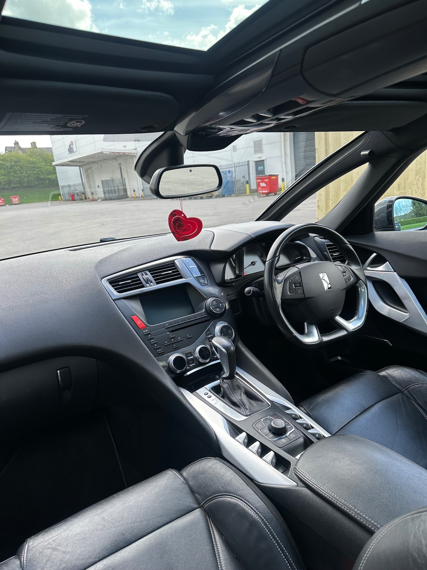 Used Citroen DS5 2014 for sale - 78210183: Photo 22