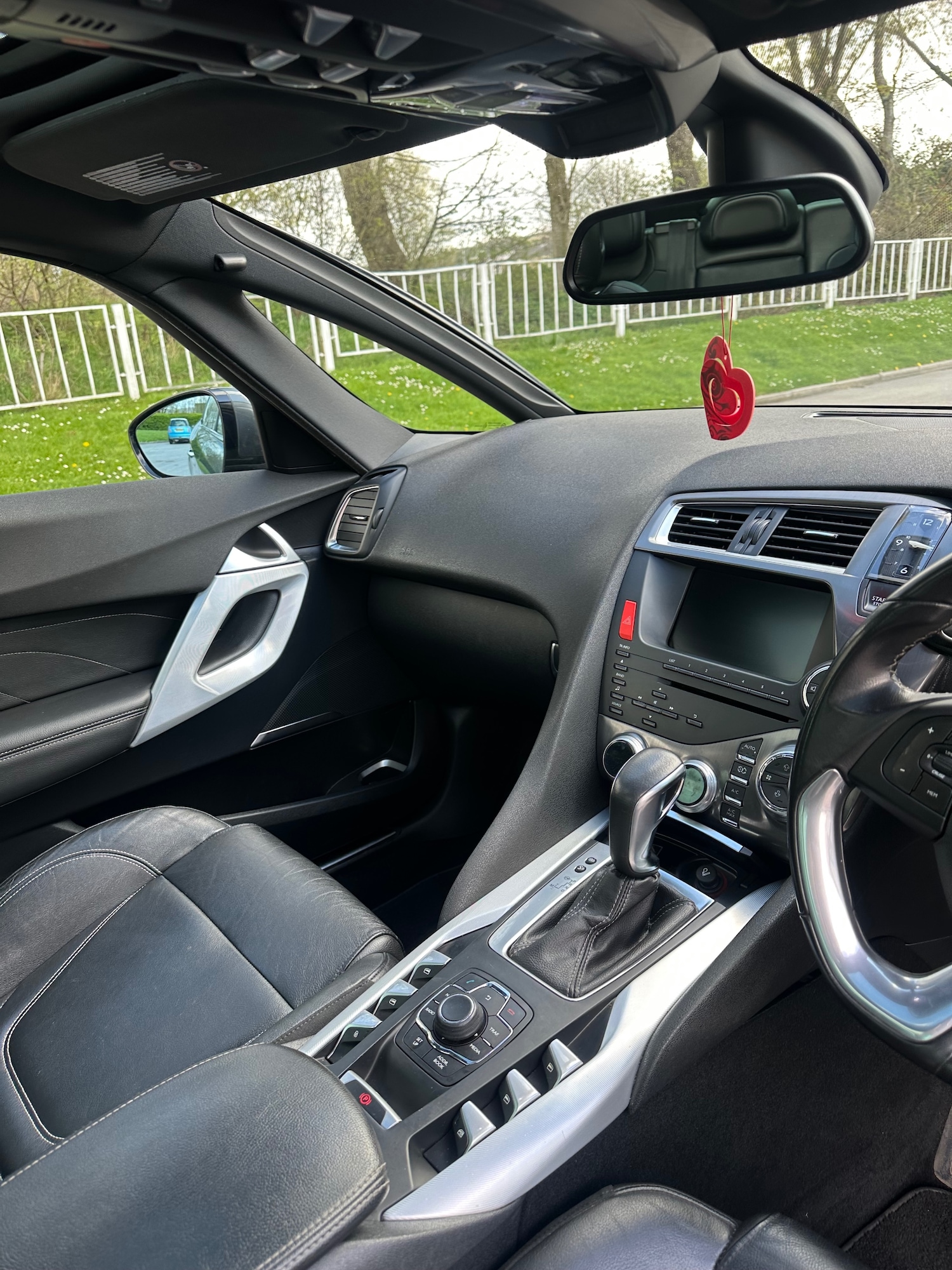 Used Citroen DS5 2014 for sale - 78210183: Photo 9