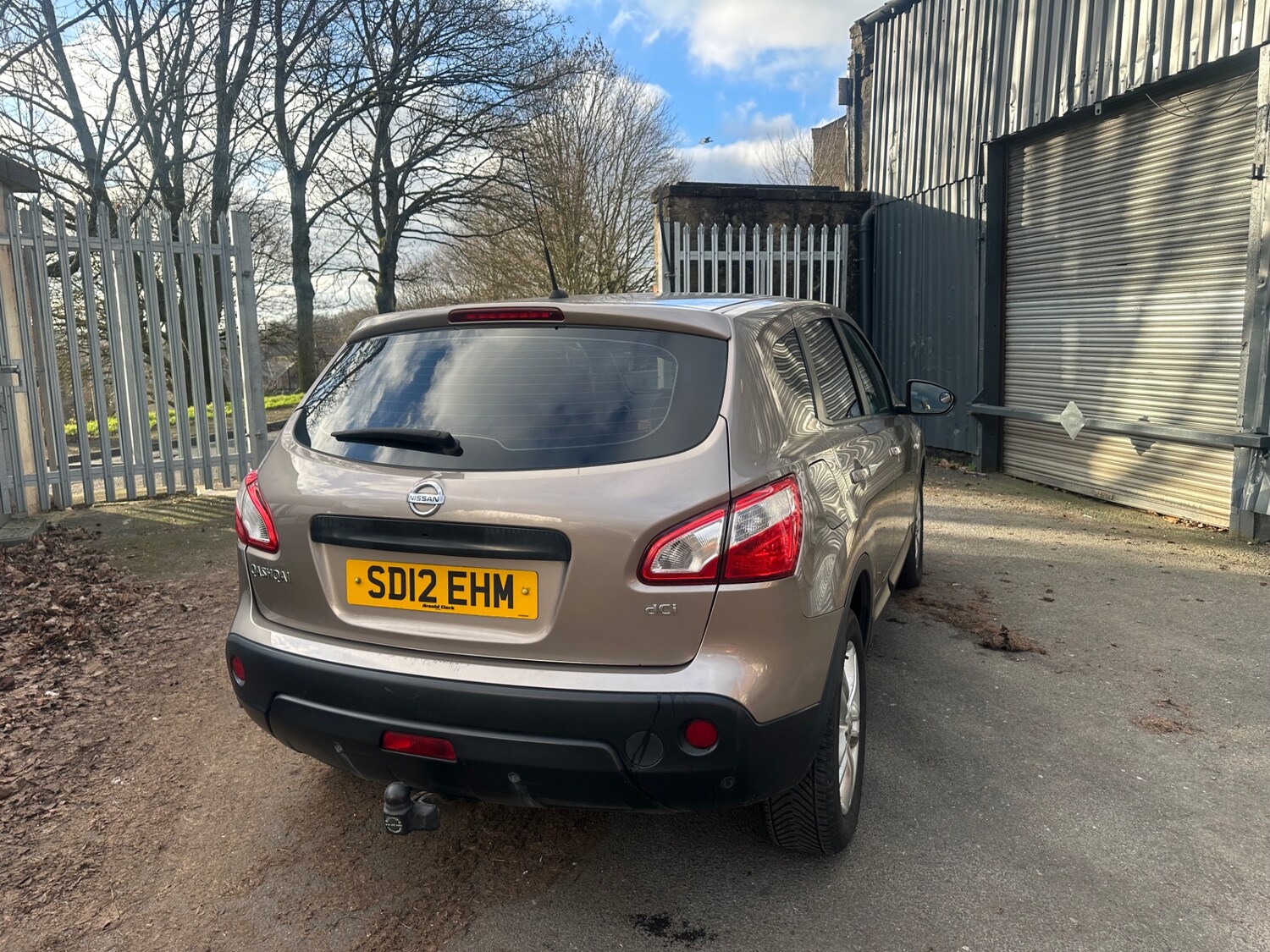 Used Nissan Qashqai 2012 for sale - 77793099: Photo 2