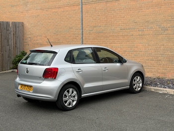 Used Volkswagen Polo 2010 for sale - 78967669: Photo