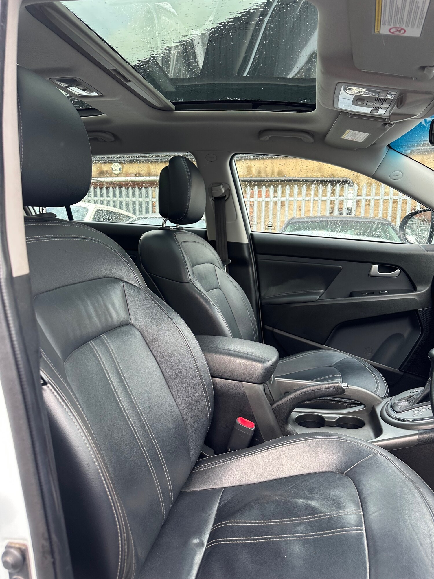 Used Kia Sportage 2011 for sale - 78141618: Photo 38