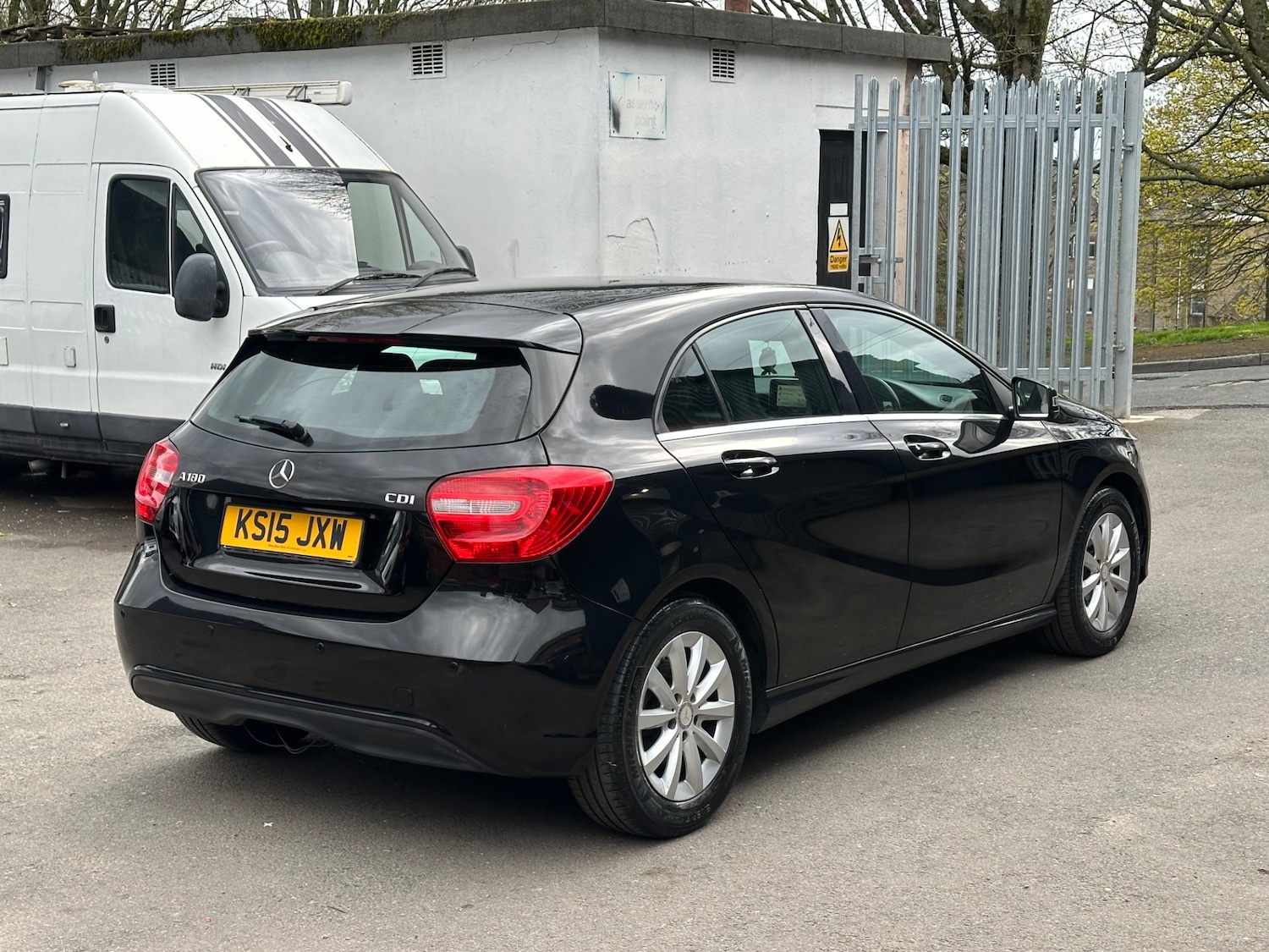 Used Mercedes-Benz A-Class 2015 for sale - 78141621: Photo 8