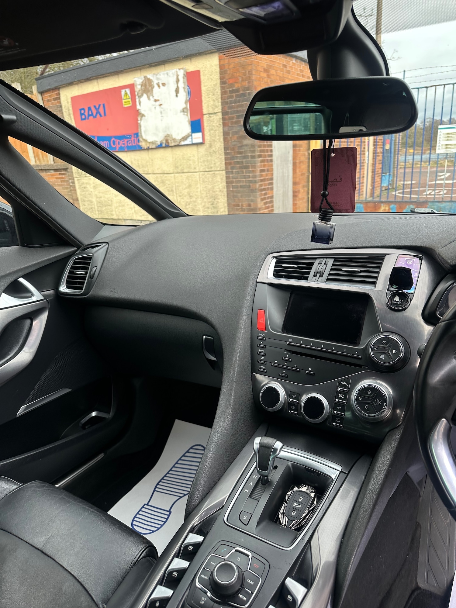 Used Citroen DS5 2012 for sale - 77822534: Photo 12