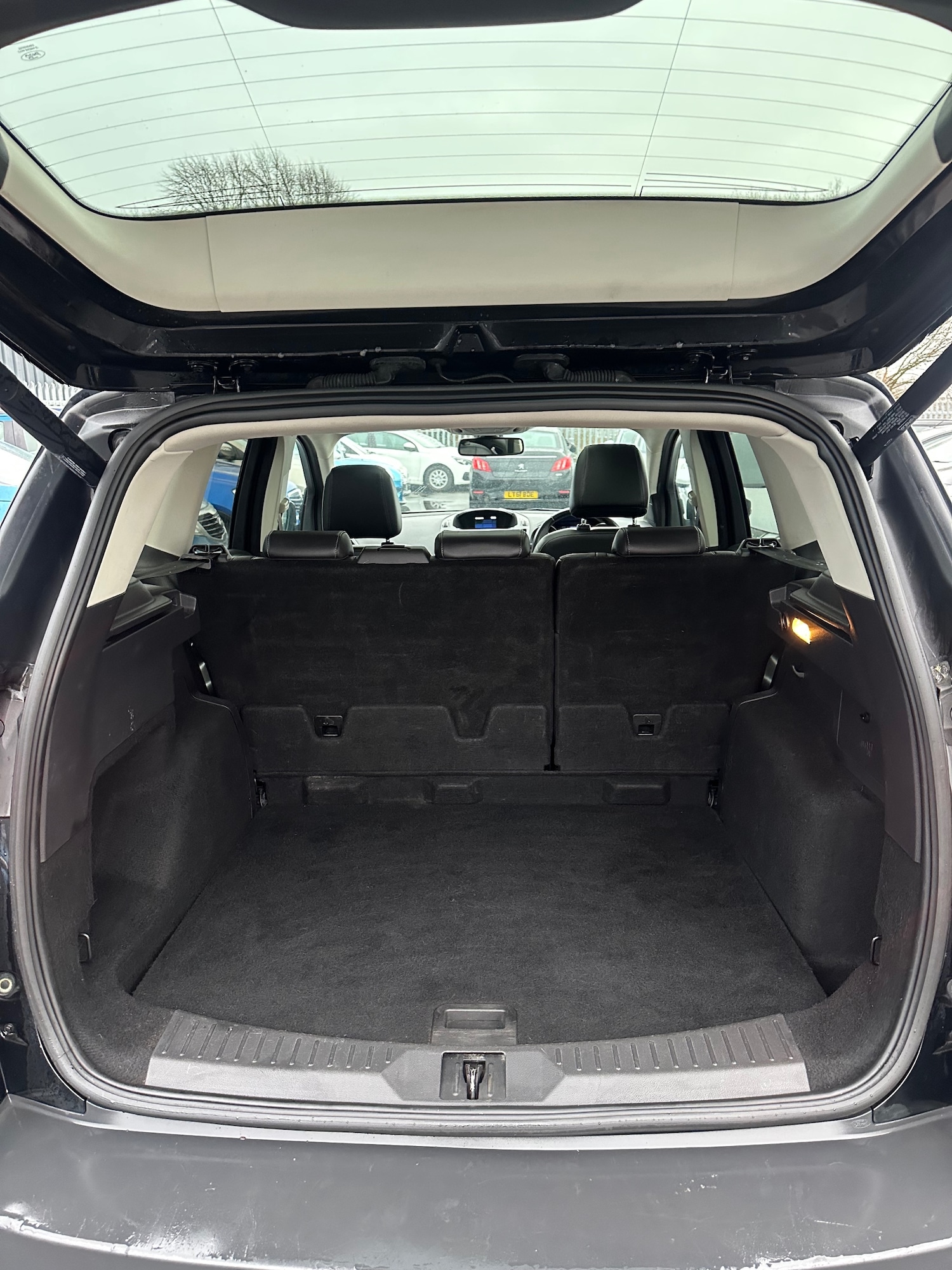 Used Ford Kuga 2013 for sale - 77906741: Photo 38