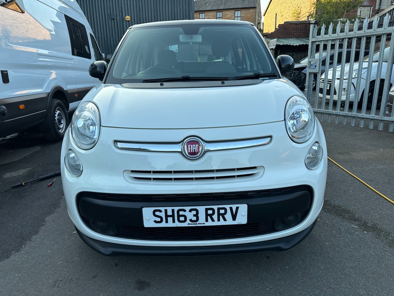Used Fiat 500L 2013 for sale - 77793174: Photo 2