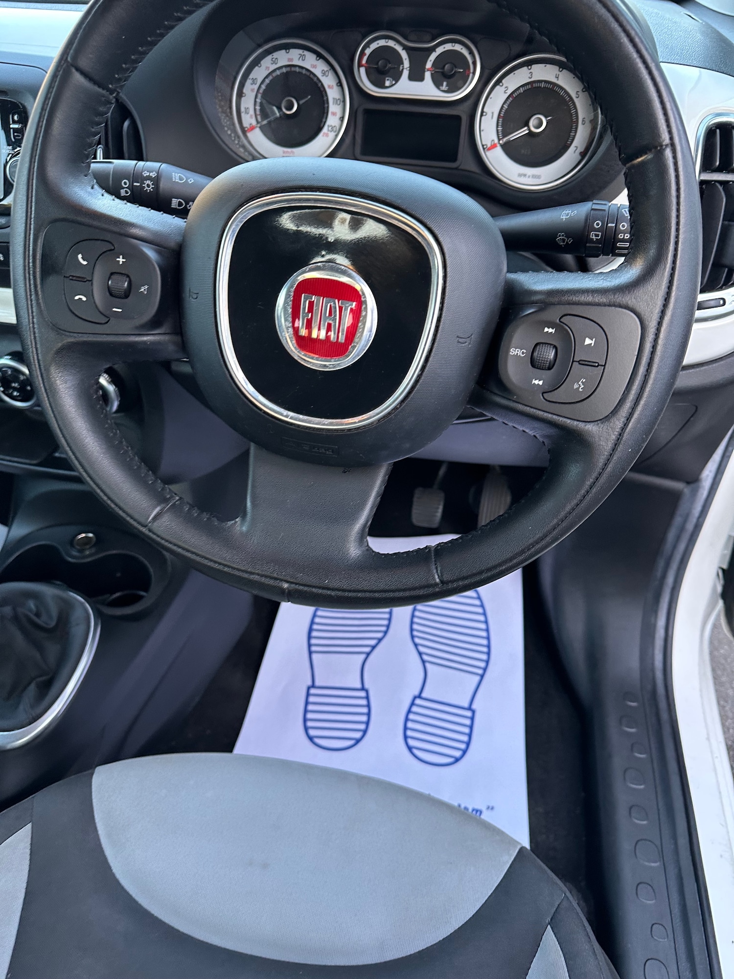 Used Fiat 500L 2013 for sale - 77793174: Photo 23