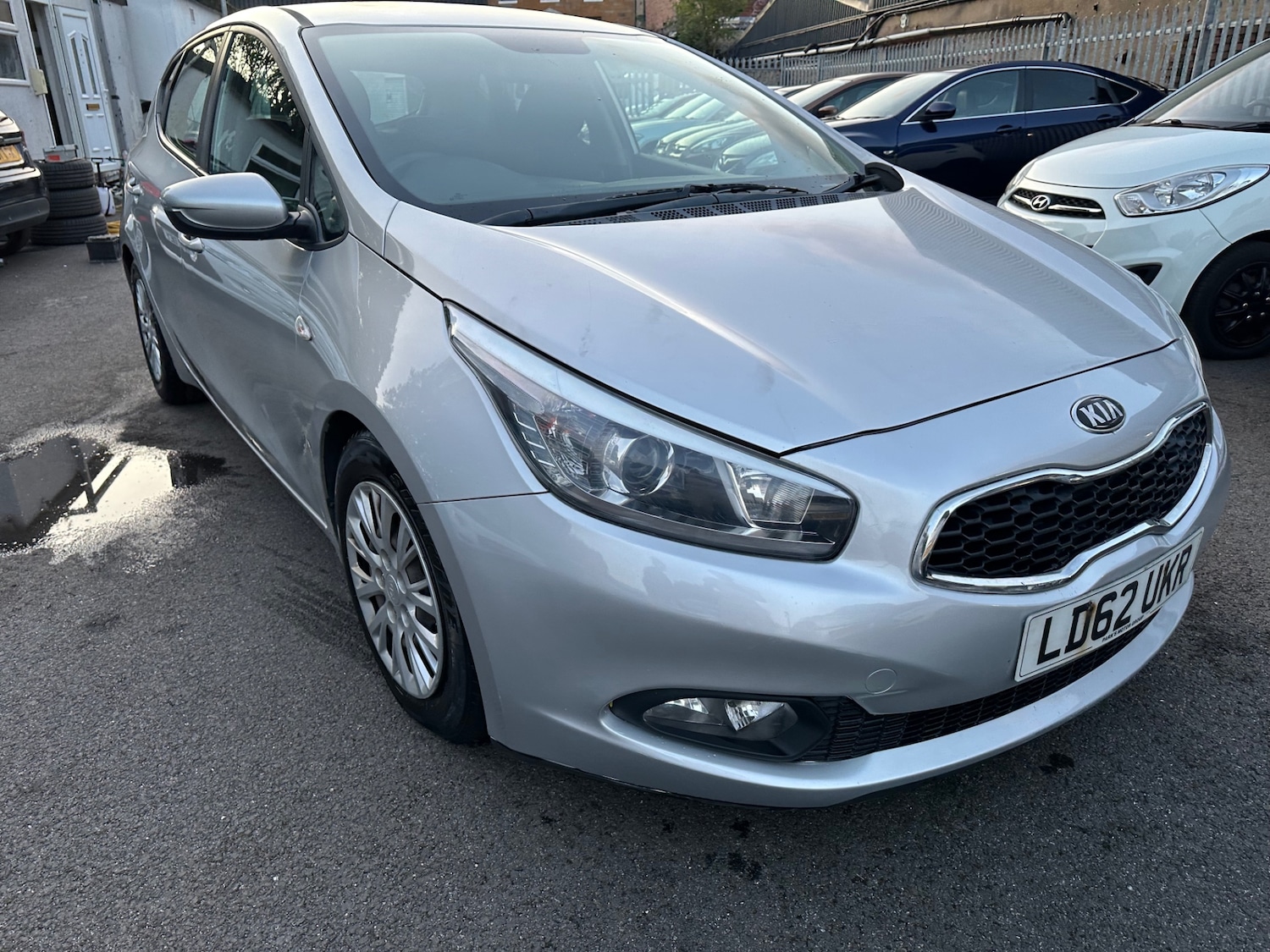 Used Kia Ceed 2012 for sale - 77793085: Photo 4