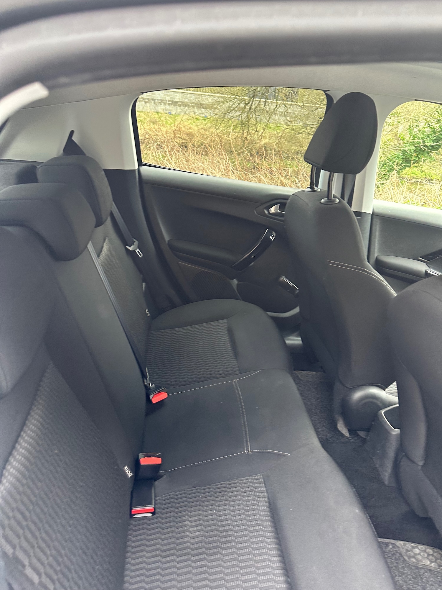 Used Peugeot 208 2014 for sale - 77822528: Photo 12