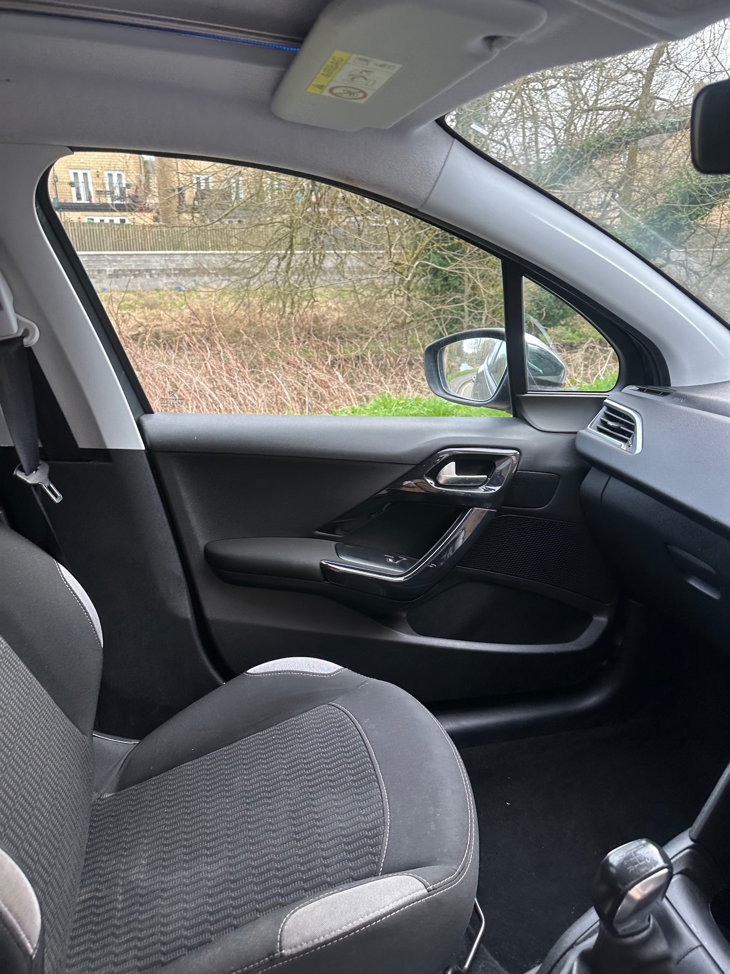 Used Peugeot 208 2014 for sale - 77822528: Photo 9