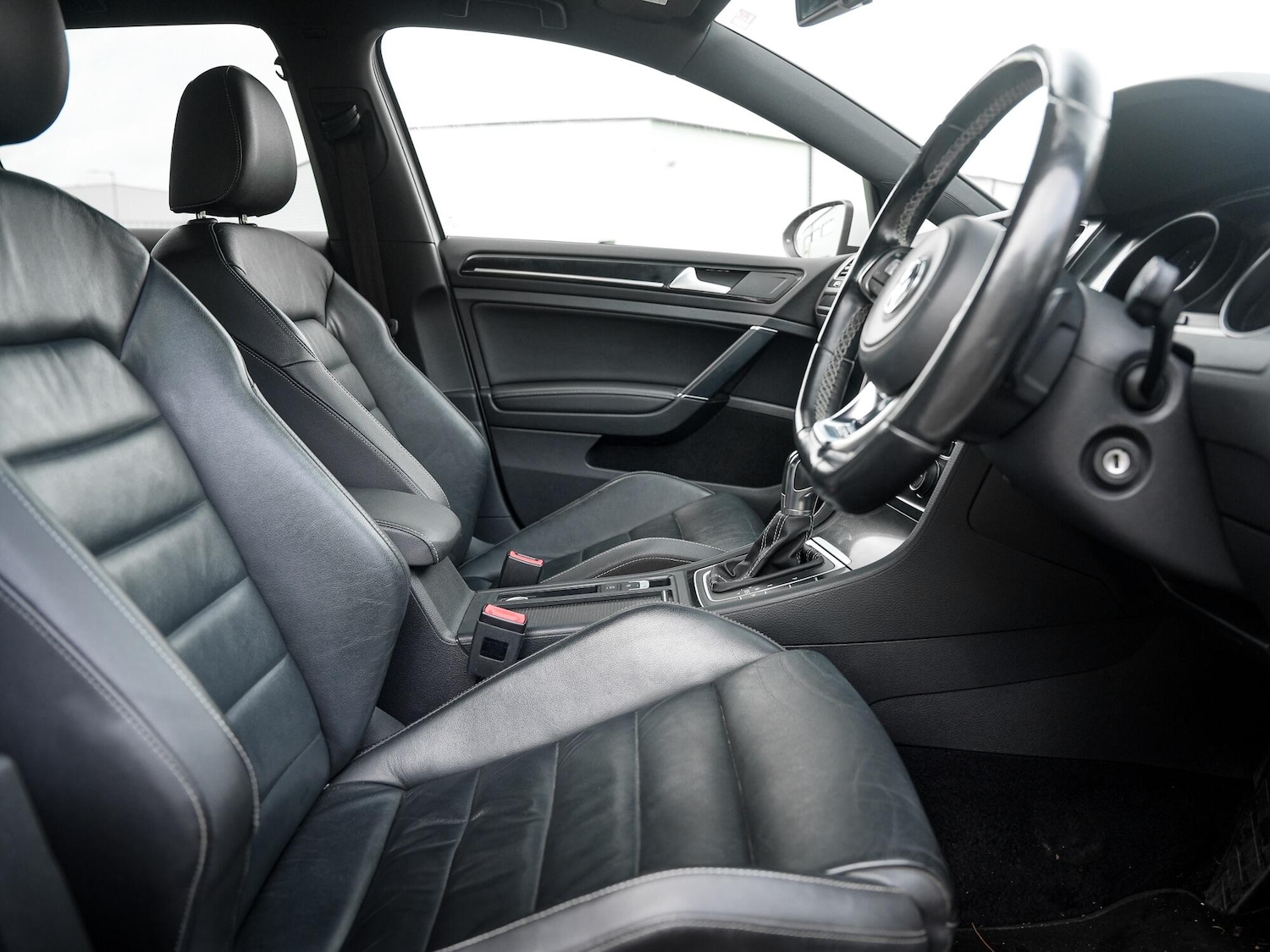 Used Volkswagen Golf 2014 for sale - 76432304: Photo 21