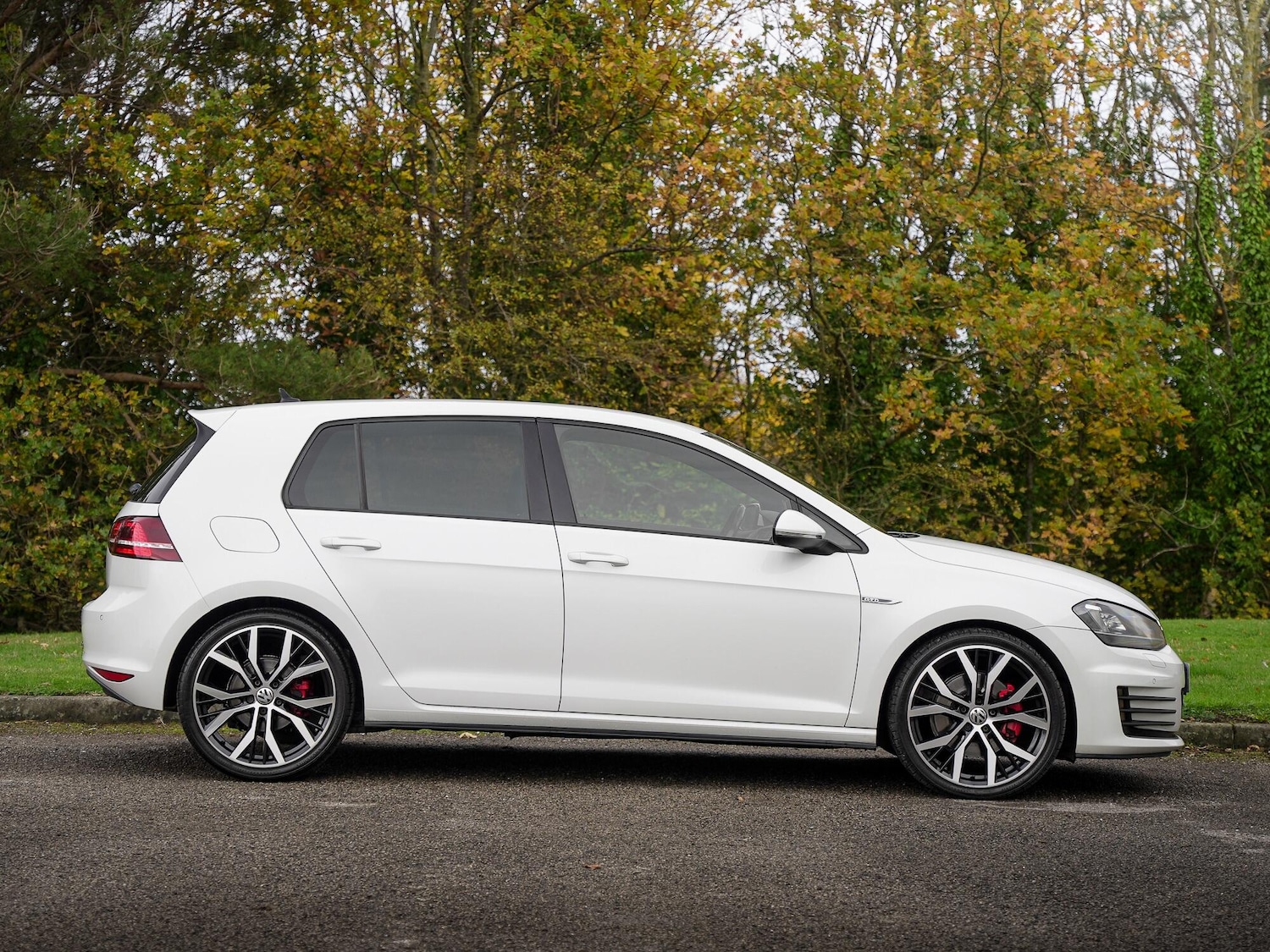 Used Volkswagen Golf 2014 for sale - 76432304: Photo 7