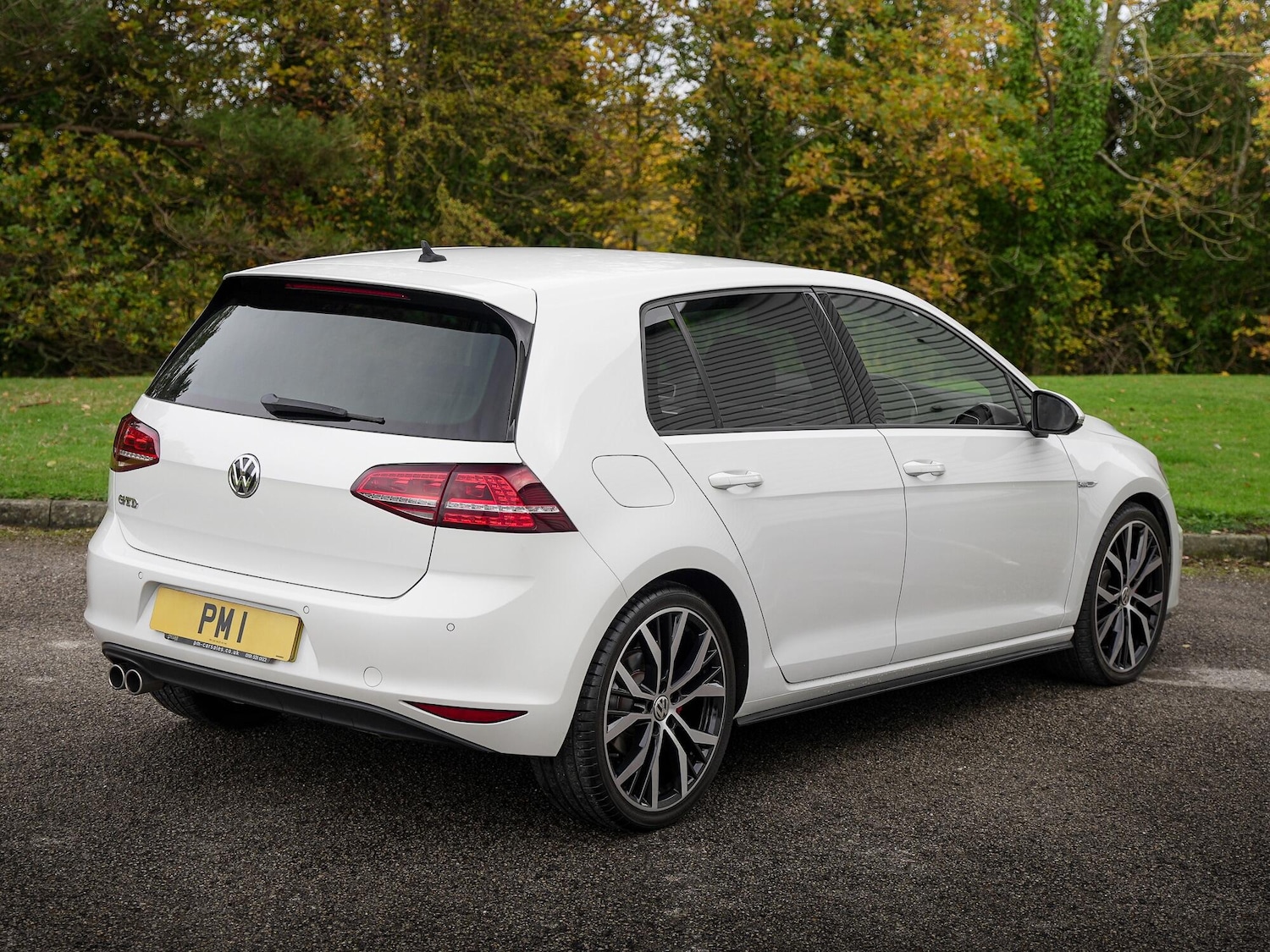 Used Volkswagen Golf 2014 for sale - 76432304: Photo 8