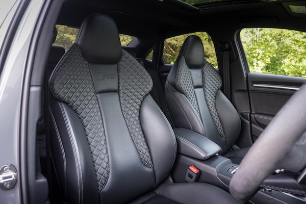 Used Audi RS3 2017 for sale - 76315077: Photo 3