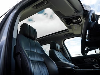 Used Land Rover Range Rover 2021 for sale - 75601431: Photo