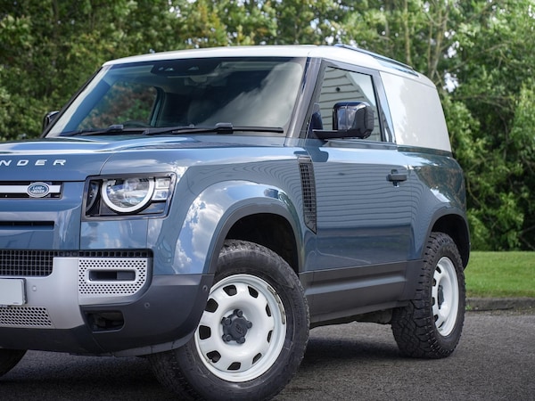 Used Land Rover Defender 90 2021 for sale - 74311517: Photo 29