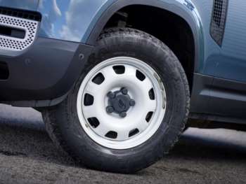 Used Land Rover Defender 90 2021 for sale - 74311517: Photo