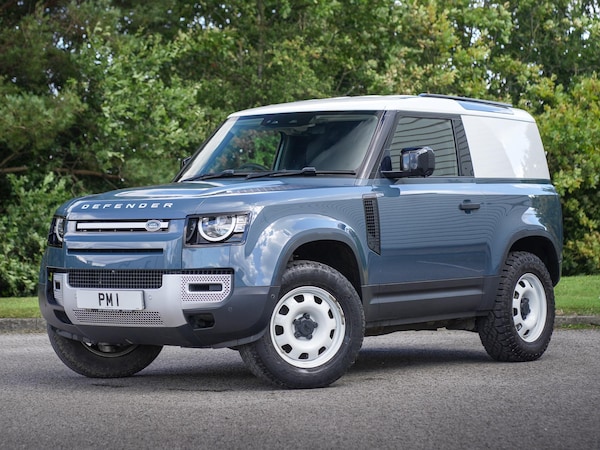 Used Land Rover Defender 90 2021 for sale - 74311517: Photo 32