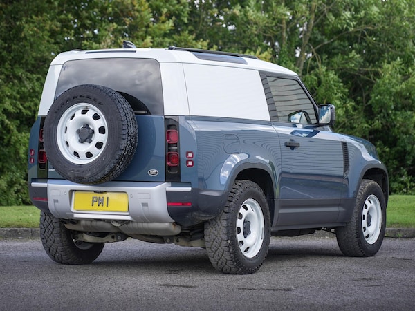 Used Land Rover Defender 90 2021 for sale - 74311517: Photo 43