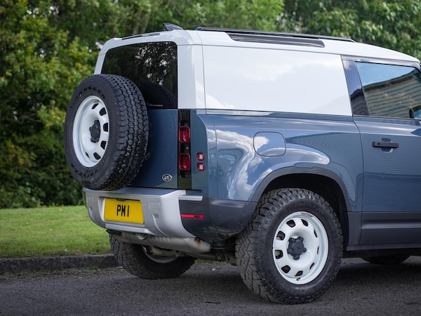 Used Land Rover Defender 90 2021 for sale - 74311517: Photo 45