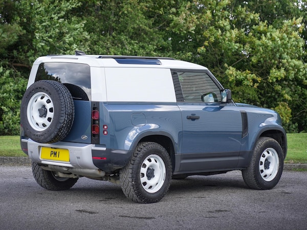 Used Land Rover Defender 90 2021 for sale - 74311517: Photo 7