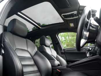 Used Porsche Macan 2019 for sale - 74861219: Photo