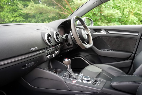 Used Audi RS3 2019 for sale - 76084588: Photo 21