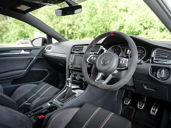 Used Volkswagen Golf 2016 for sale - 75246144: Photo