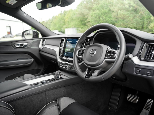 Used Volvo XC60 2021 for sale - 75646872: Photo 10