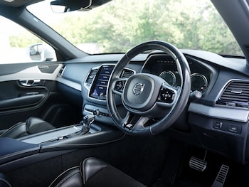 Used Volvo XC90 2017 for sale - 75941804: Photo