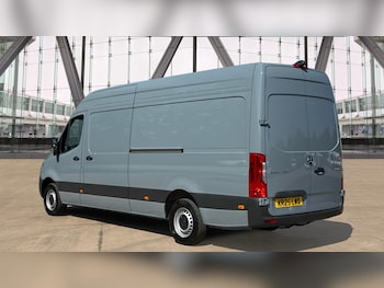 Used Mercedes-Benz Sprinter 2025 for sale - 79241477: Photo