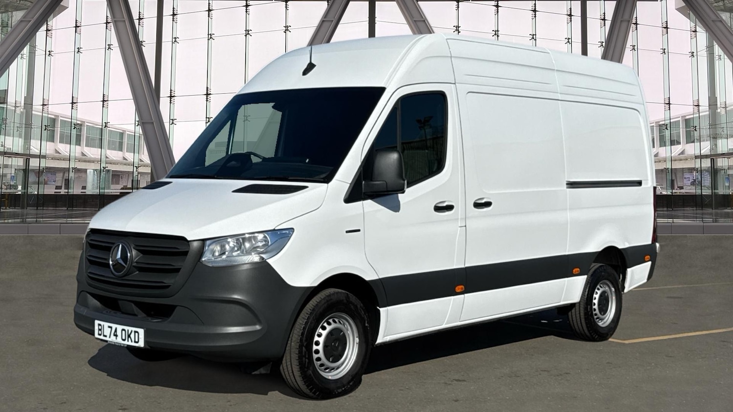 Used Mercedes-Benz Sprinter 2025 for sale - 77945804: Photo 2
