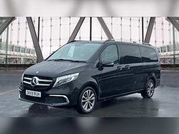 Used Mercedes-Benz V-Class 2020 for sale - 77545571: Photo
