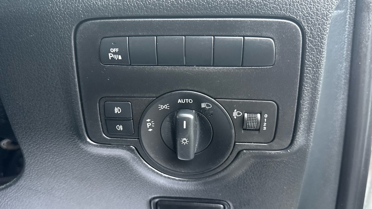 Used Mercedes-Benz Vito 2024 for sale - 76332080: Photo 29