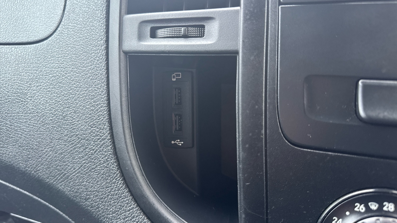 Used Mercedes-Benz Vito 2024 for sale - 76332080: Photo 30