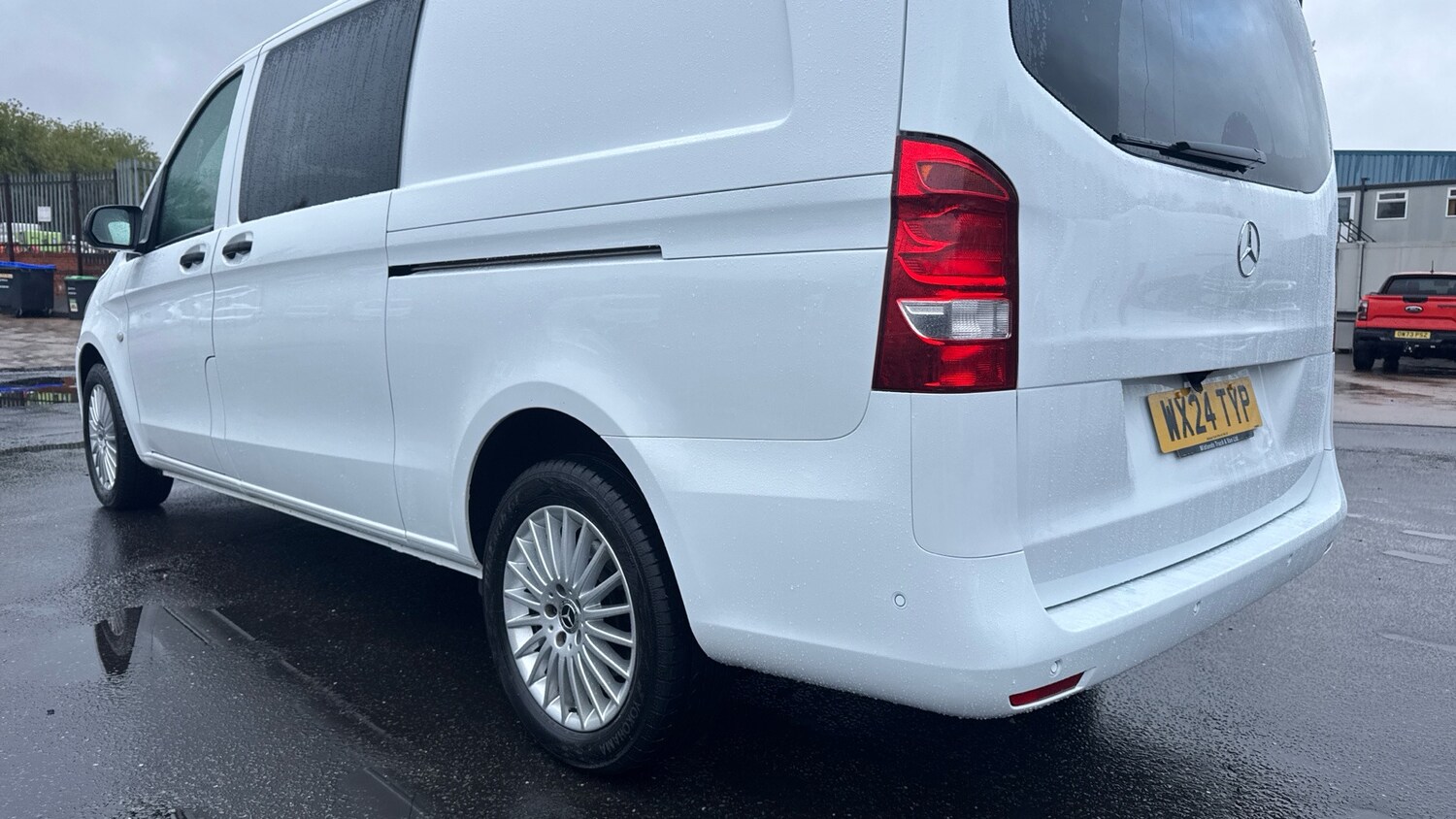 Used Mercedes-Benz Vito 2024 for sale - 76332080: Photo 35