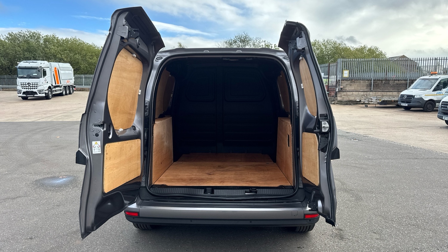 Used Mercedes-Benz Citan 2023 for sale - 76339830: Photo 17